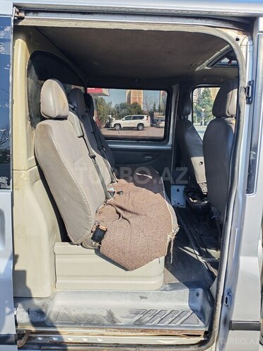 Ford Transit-8