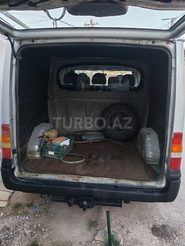 Ford Transit-12