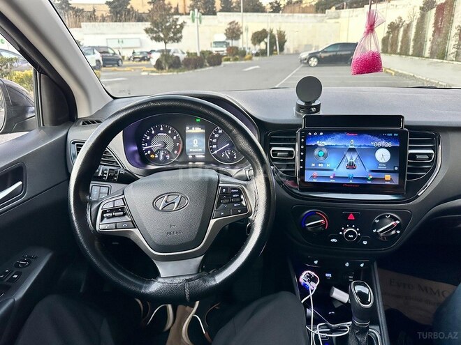 Hyundai Accent 2021, 146,000 km - 1.6 л - Bakı