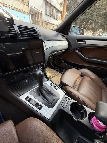 BMW 320-7