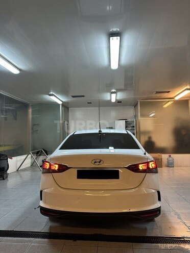 Hyundai Accent 2020, 141,000 km - 1.6 л - Bakı