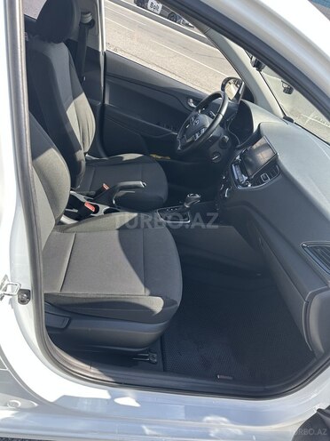 Hyundai Accent 2020, 141,000 km - 1.6 л - Bakı