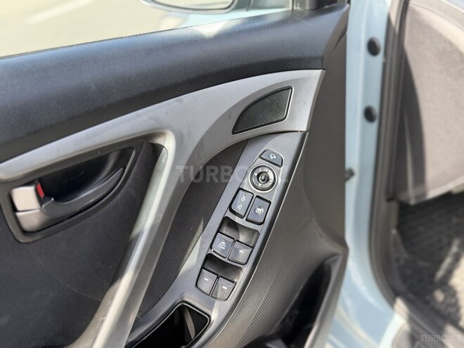 Hyundai Elantra 2015, 236,000 km - 1.8 l - Bakı