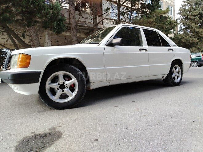 Mercedes 190 1990, 300,000 km - 2.0 л - Bakı