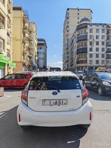 Toyota Aqua 2020, 157,000 km - 1.5 l - Bakı