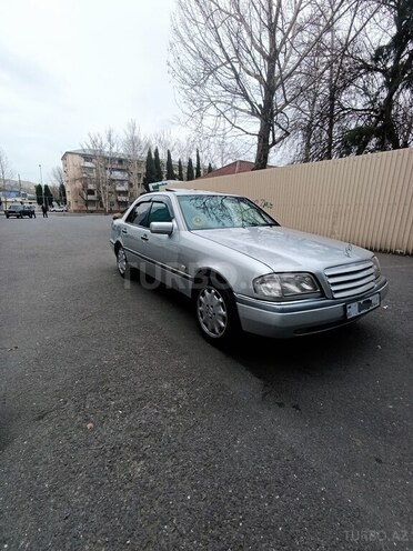 Mercedes C 230 1997, 515,000 km - 2.3 l - Mingəçevir