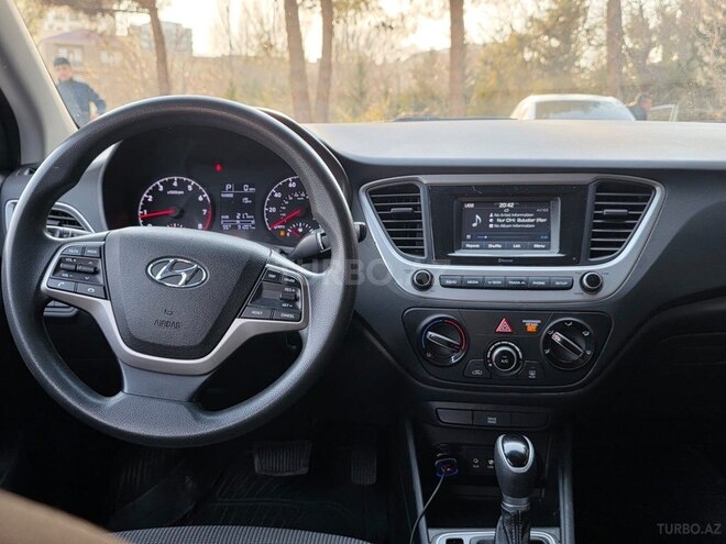 Hyundai Accent 2019, 144,841 km - 1.6 л - Bakı