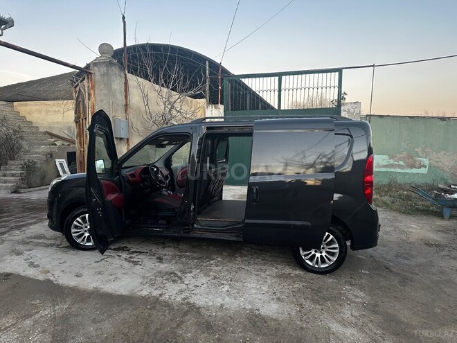 Fiat Doblo 2011, 146,000 km - 1.6 l - Bakı