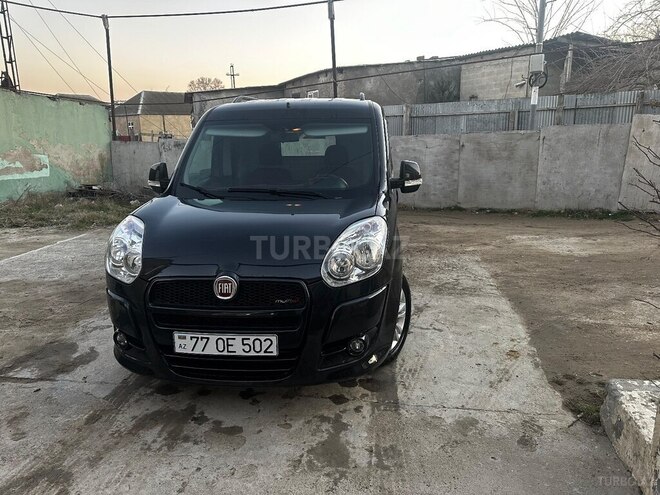Fiat Doblo 2011, 146,000 km - 1.6 l - Bakı
