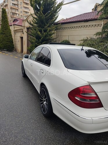 Mercedes E 320 2002, 290,000 km - 3.2 l - Bakı