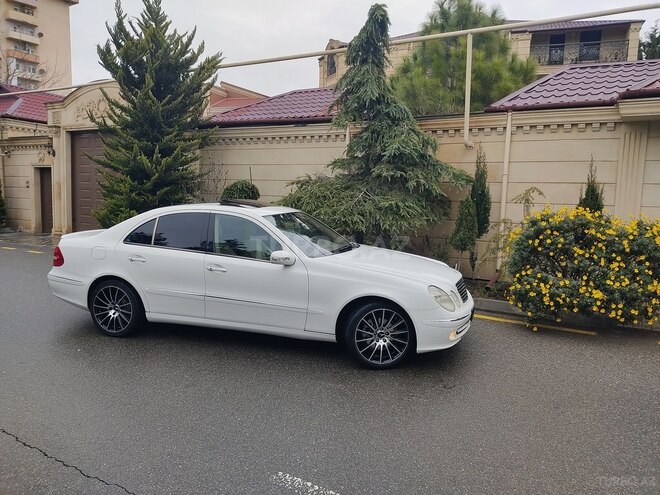 Mercedes E 320 2002, 290,000 km - 3.2 l - Bakı