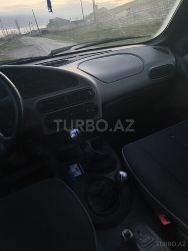 Chevrolet Niva 2005, 328,700 km - 1.7 l - Quba