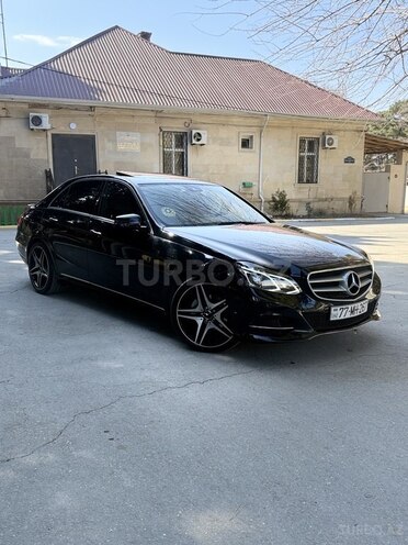 Mercedes E 220 2015, 250,000 km - 2.1 l - Sumqayıt