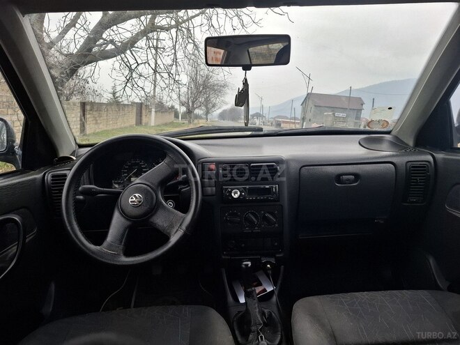 Volkswagen Polo 1998, 270,000 km - 1.6 л - Qax
