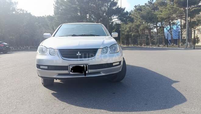 Mitsubishi Airtrek 2001, 425,600 km - 2.0 l - Sumqayıt