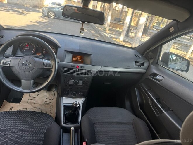 Opel Astra 2005, 254,000 km - 1.4 l - Bakı