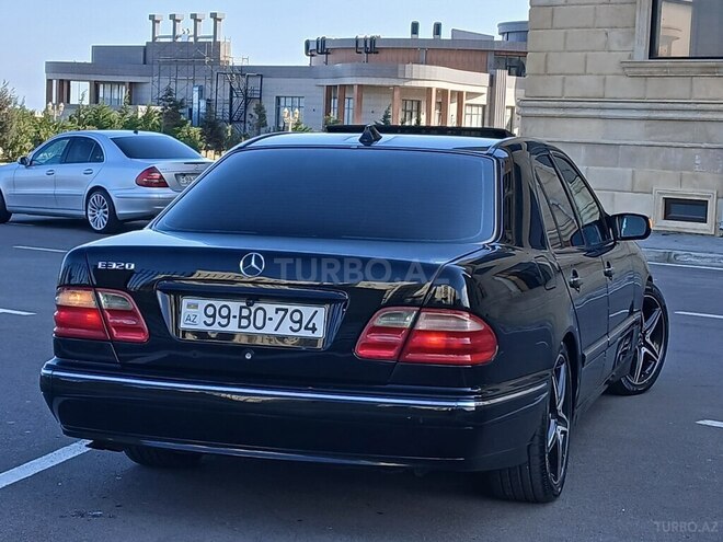 Mercedes E 320 2000, 299,000 km - 3.2 l - Sumqayıt