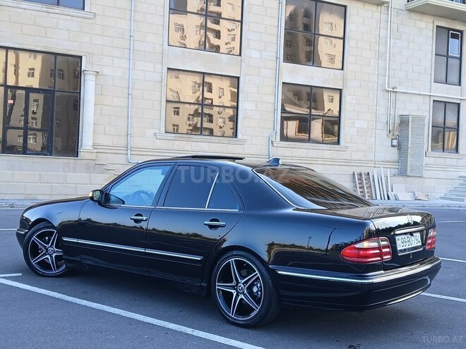 Mercedes E 320 2000, 299,000 km - 3.2 l - Sumqayıt