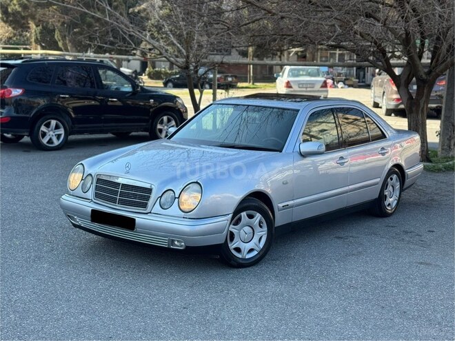 Mercedes E 230 1997, 295,800 km - 2.3 l - Bakı