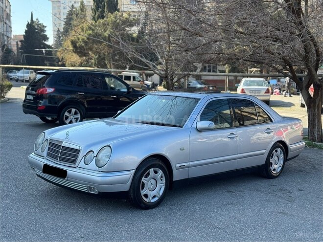Mercedes E 230 1997, 295,800 km - 2.3 l - Bakı