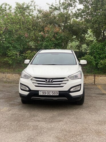 Hyundai Santa Fe-1