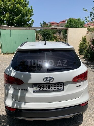 Hyundai Santa Fe-3