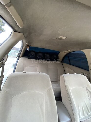 Nissan Sunny 2007, 355,707 km - 1.3 л - Quba