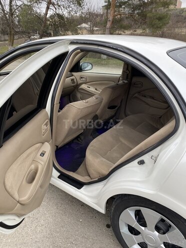 Nissan Sunny 2007, 355,707 km - 1.3 л - Quba