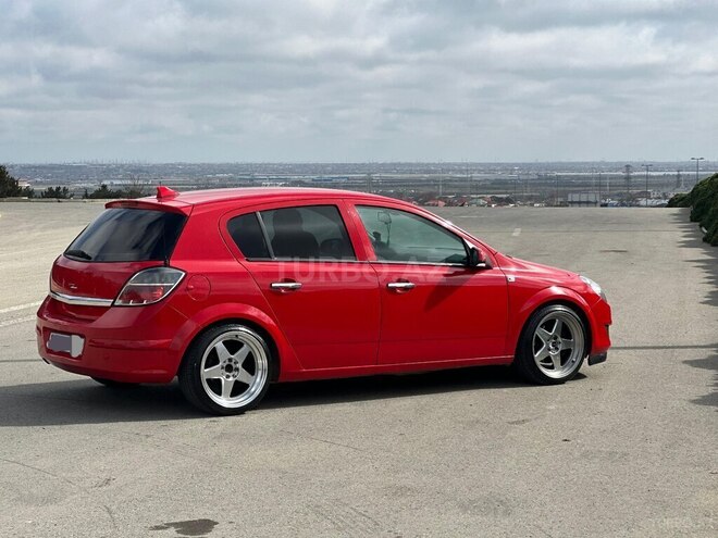 Opel Astra 2009, 286,000 km - 1.4 l - Bakı