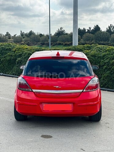 Opel Astra 2009, 286,000 km - 1.4 l - Bakı