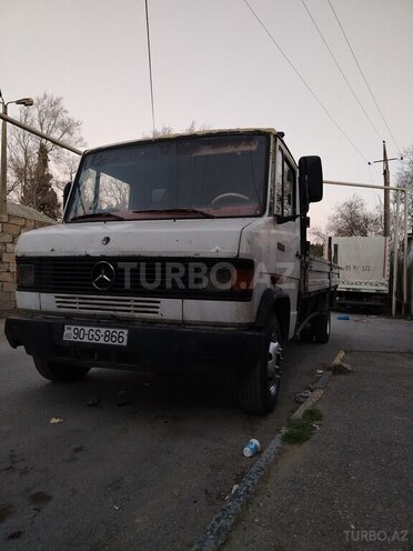Mercedes 609 D 1992, 666,445 km - 3.9 л - Bakı