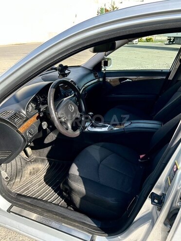 Mercedes E 220-3