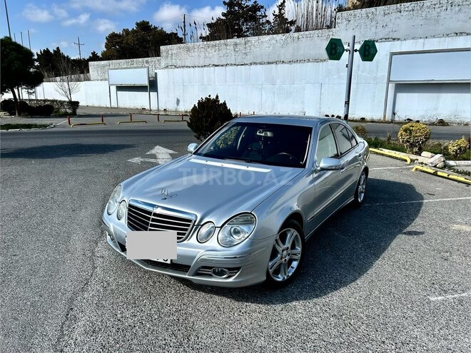 Mercedes E 220-4
