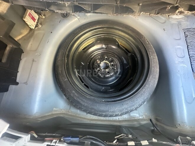 Toyota Prius 2008, 273,400 km - 1.5 l - Bakı