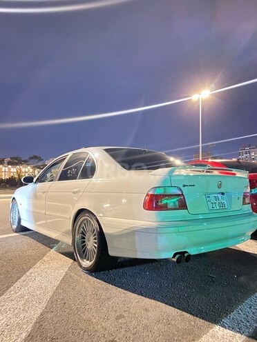 BMW 525 2001, 195,000 km - 2.5 l - Bakı