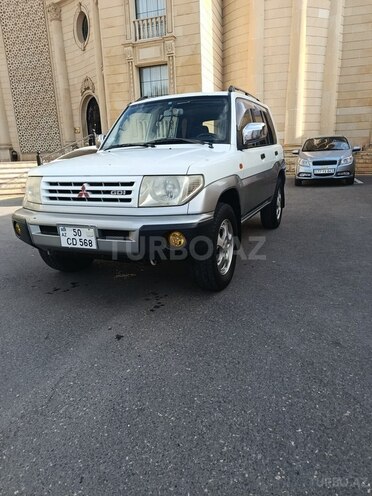 Mitsubishi Pajero io 1998, 250,000 km - 1.8 l - Bakı
