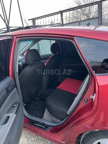 Toyota Prius-5