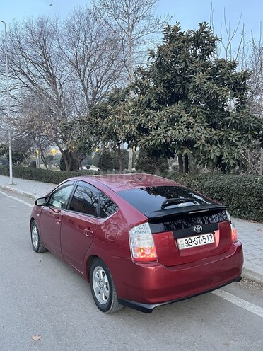 Toyota Prius-3