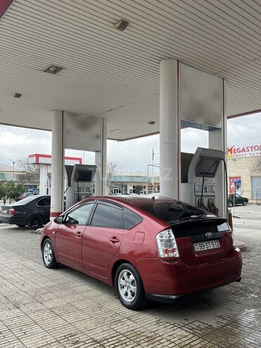 Toyota Prius-6