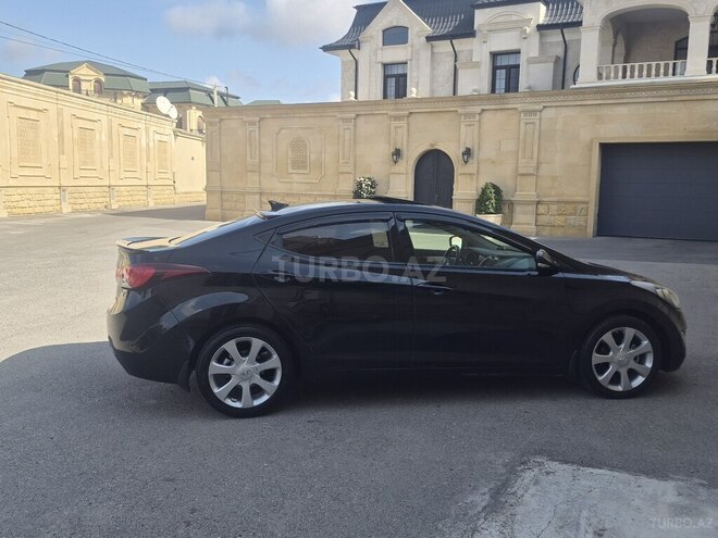 Hyundai Elantra 2013, 196,000 km - 1.8 l - Bakı