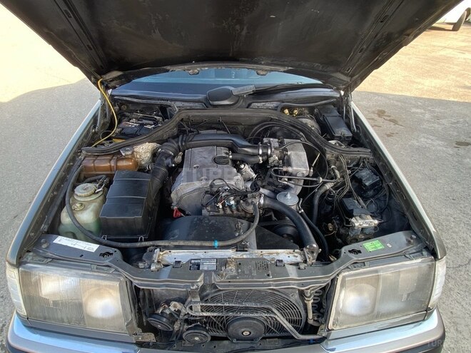 Mercedes E 220 1993, 488,378 km - 2.2 l - Şirvan
