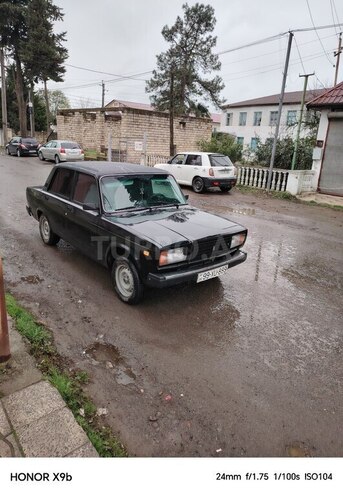 LADA (VAZ) 2107 2010, 295,355 km - 1.6 л - Astara