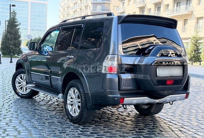 Mitsubishi Pajero 2016, 128,000 km - 3.8 l - Bakı