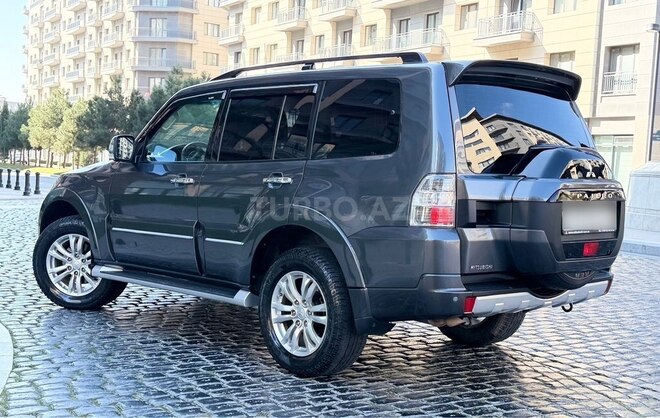 Mitsubishi Pajero 2016, 128,000 km - 3.8 l - Bakı