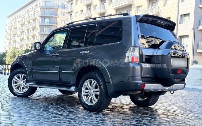Mitsubishi Pajero 2016, 128,000 km - 3.8 l - Bakı