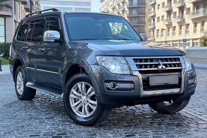 Mitsubishi Pajero 2016, 128,000 km - 3.8 l - Bakı