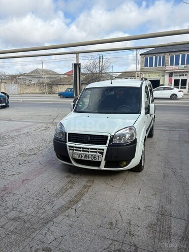 Fiat Doblo 2009, 275,000 km - 1.3 l - Bakı