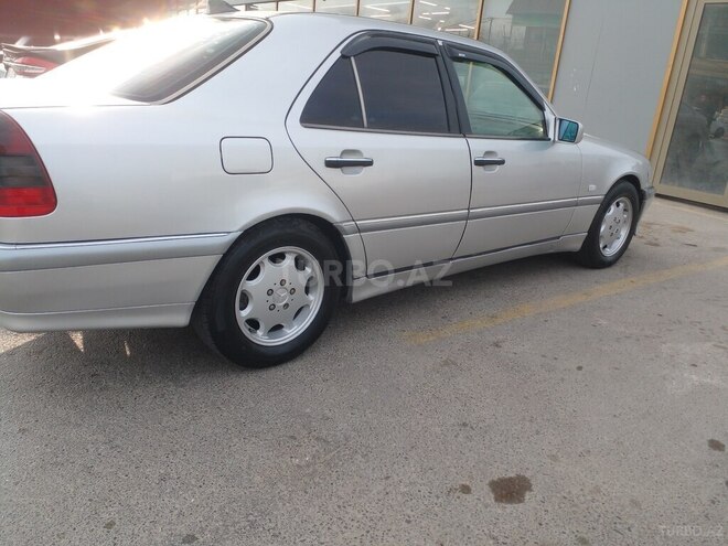 Mercedes C 240 1997, 325,000 km - 2.4 л - Bakı