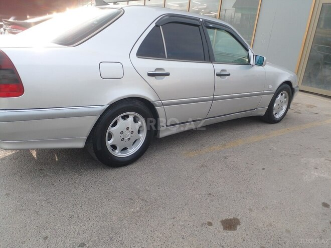 Mercedes C 240 1997, 325,000 km - 2.4 л - Bakı