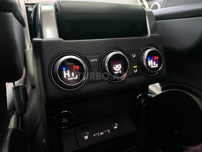Land Rover Discovery-17